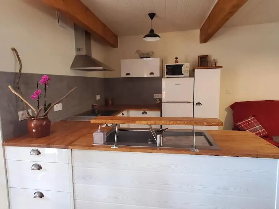 Gite La Grangette De Pauline Mercus-Garrabet 0*,
